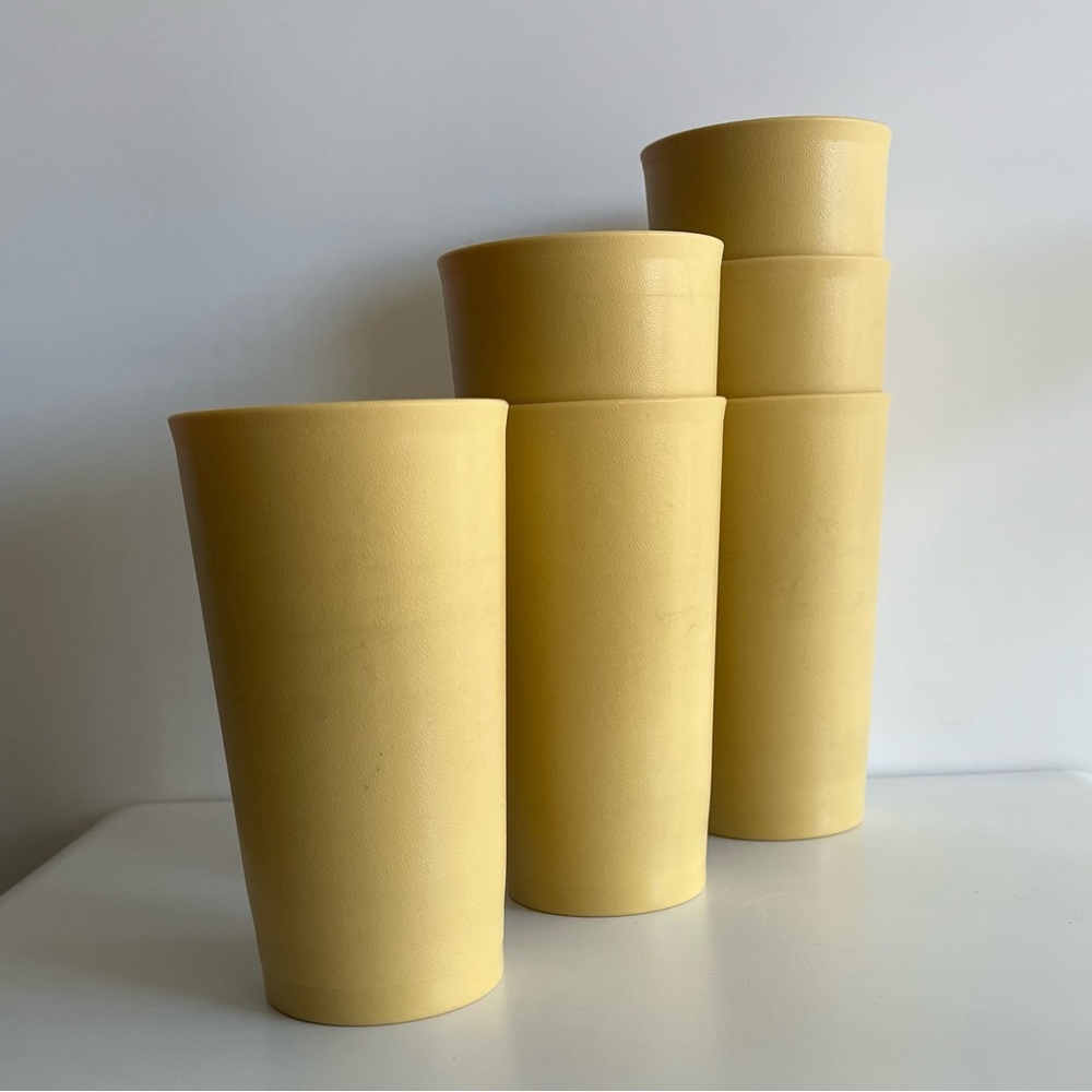 Tupperware Tumblers Tall Plastic Cups Stacking Harvest Gold Vintage Set of 6